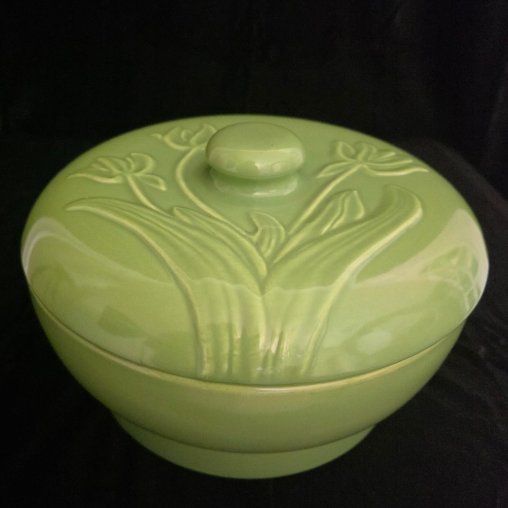 Santa Anita Ware California Pottery Green Embossed Tulip Lidded Casserole MCM